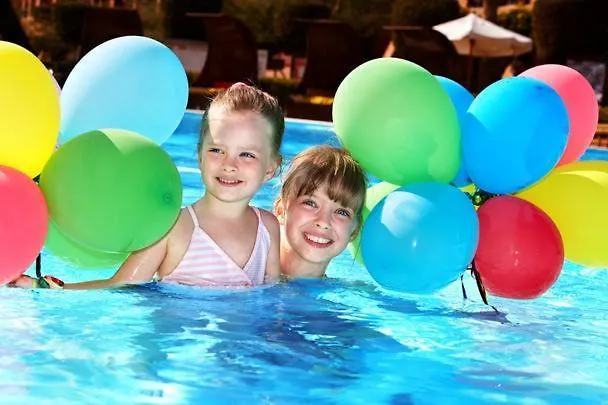 Hotell Clubhotel 3*