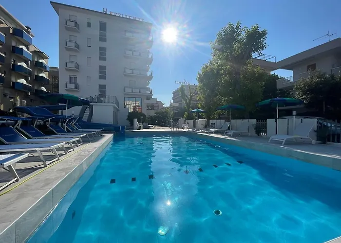 Hotell Clubhotel 3*
