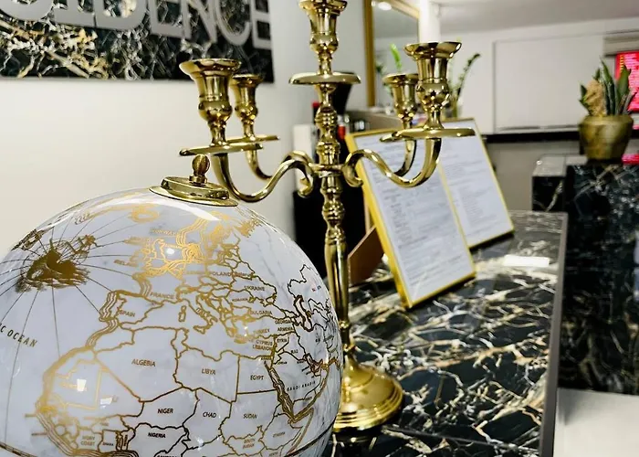 Clubhotel تْشيزيناتيكو