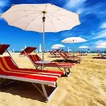 Clubhotel Szálloda 3*
