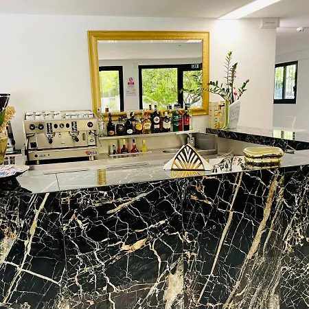 Clubhotel ホテル チェゼナーティコ