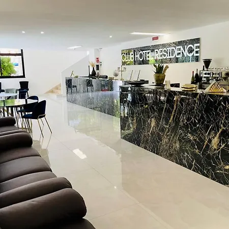 Clubhotel 3* チェゼナーティコ