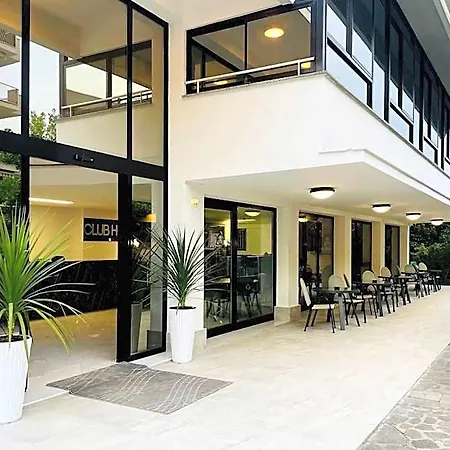 Clubhotel Ξενοδοχείο