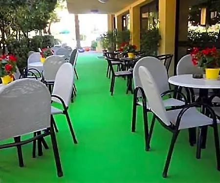 Clubhotel فندق