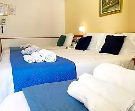 Clubhotel فندق 3*