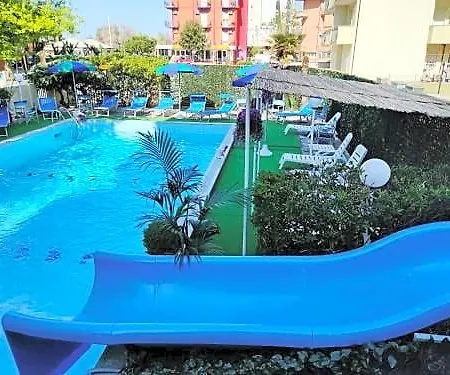 Clubhotel فندق 3*
