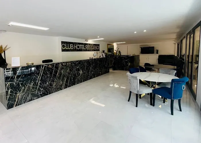 Clubhotel Отель Чезенатико